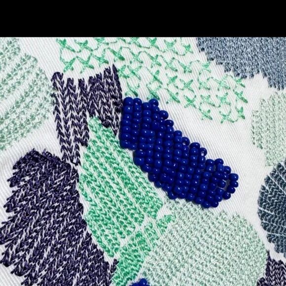 Boden Mosaic Flower embroidered Beaded A line midi skirt white size 6 - Picture 4 of 11